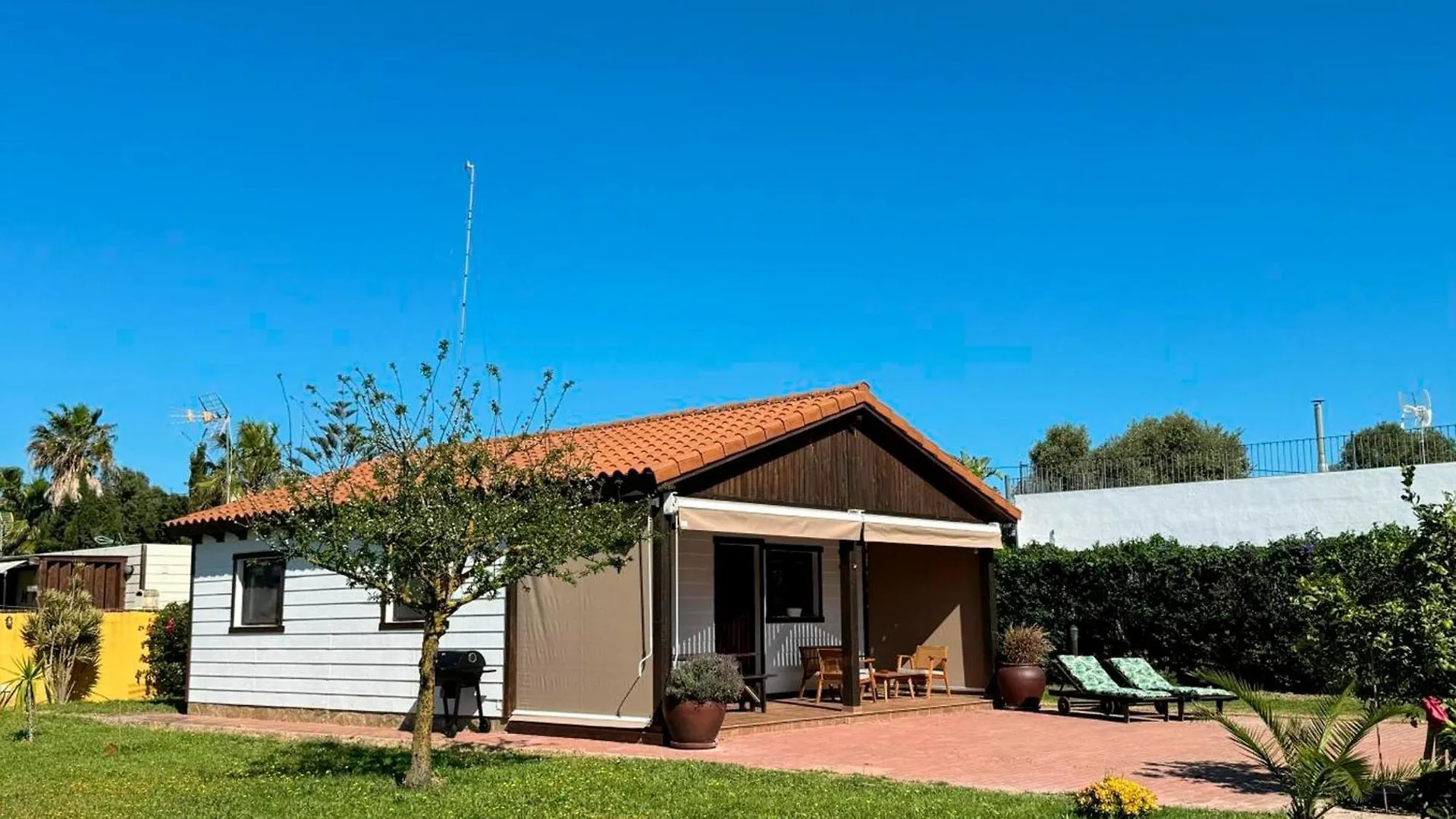 Villa Casa Cerca De La Playa En El Palmar España
